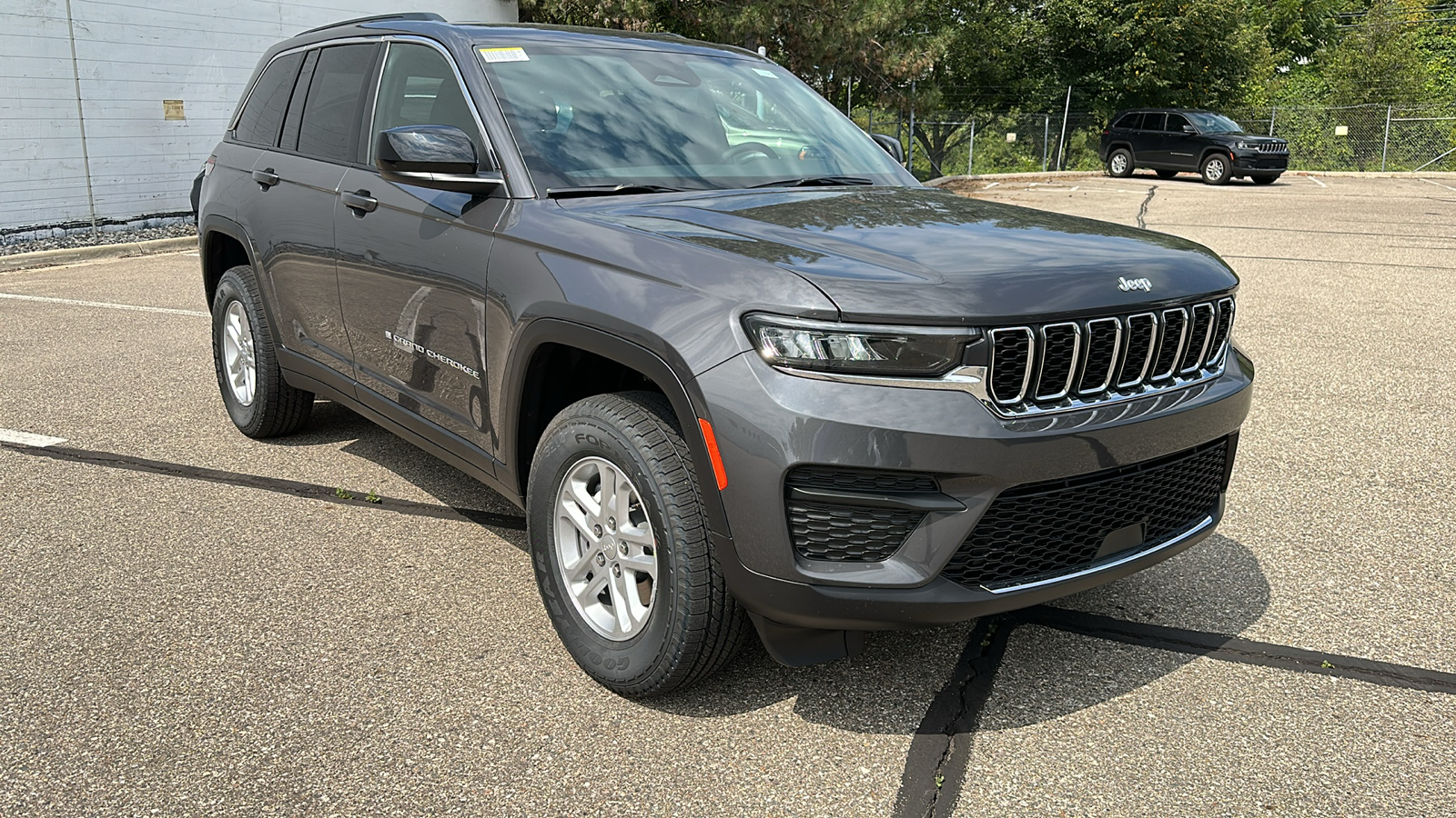 2024 Jeep Grand Cherokee Laredo 7