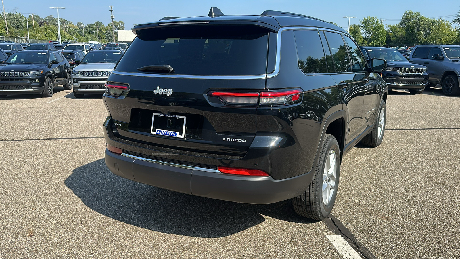 2024 Jeep Grand Cherokee L Laredo 5