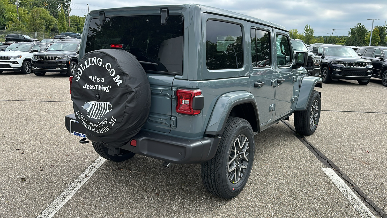 2024 Jeep Wrangler Sahara 5