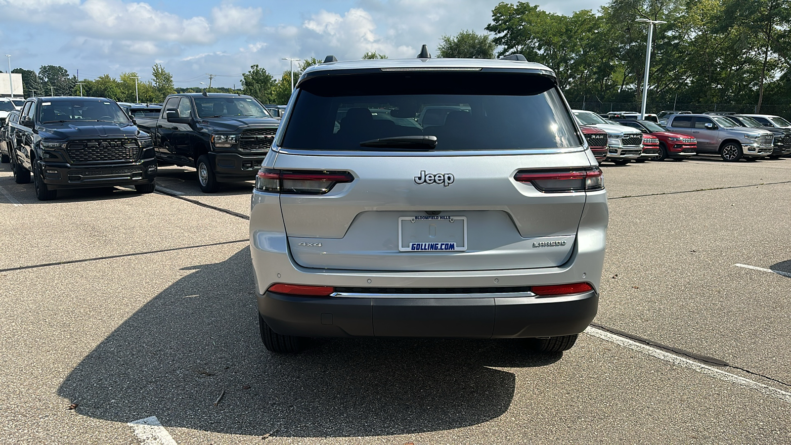 2024 Jeep Grand Cherokee L Laredo 4