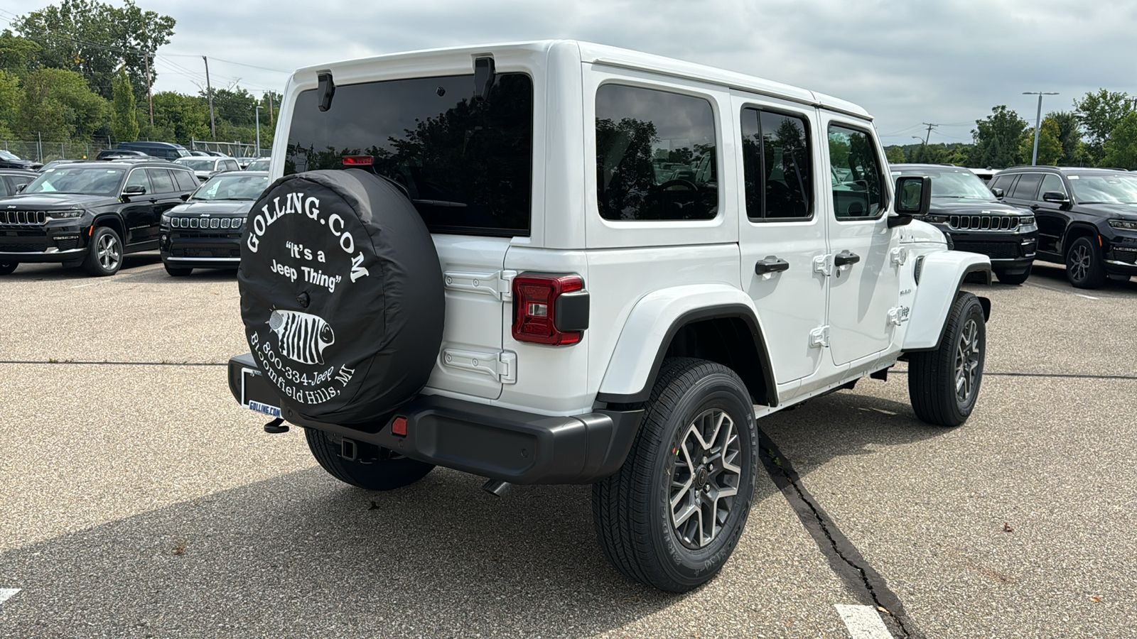 2024 Jeep Wrangler Sahara 5