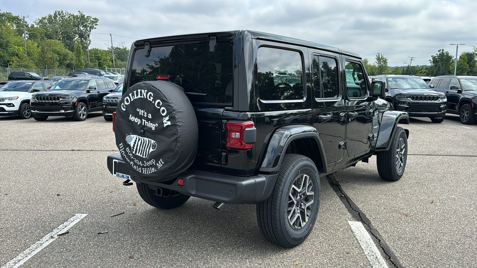 2024 Jeep Wrangler Sahara 5