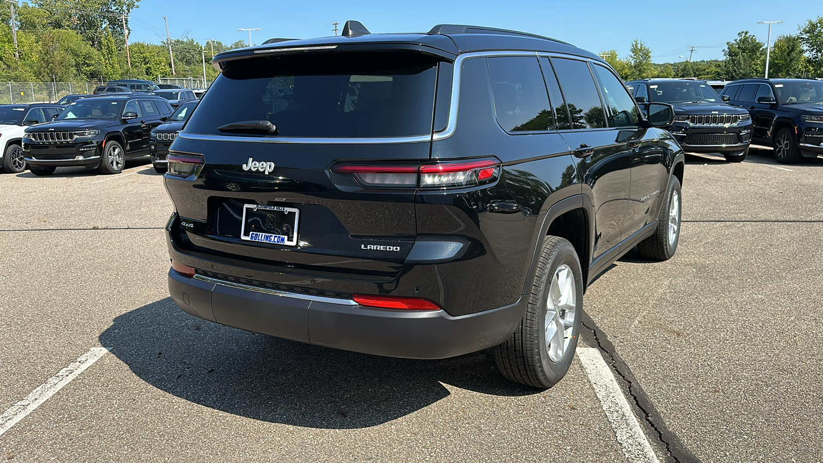 2024 Jeep Grand Cherokee L Laredo 5