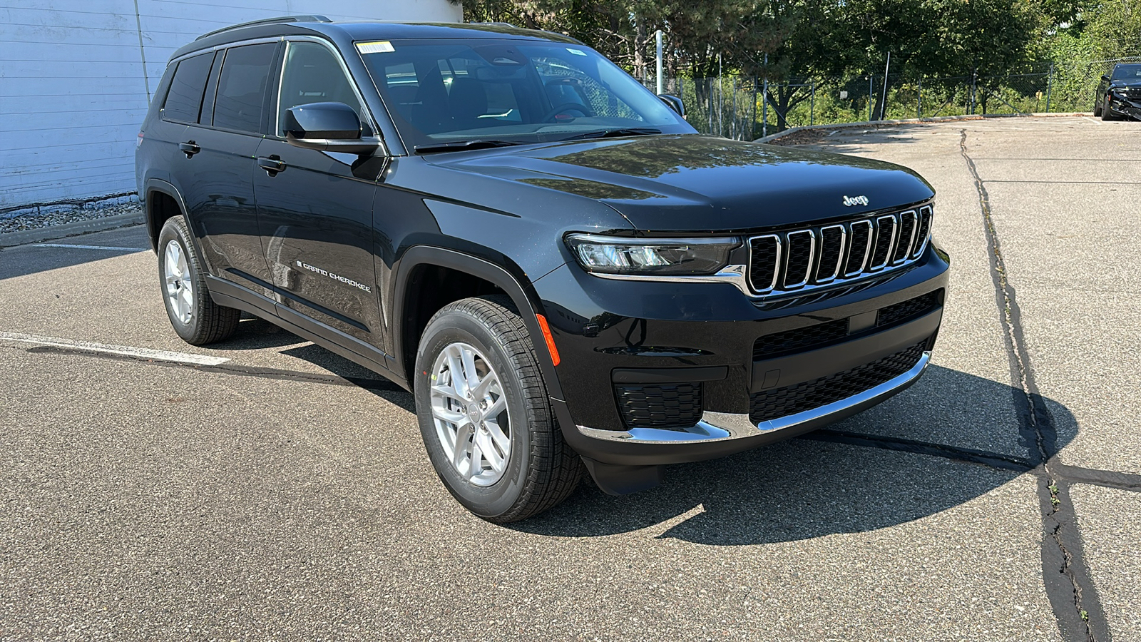 2024 Jeep Grand Cherokee L Laredo 7