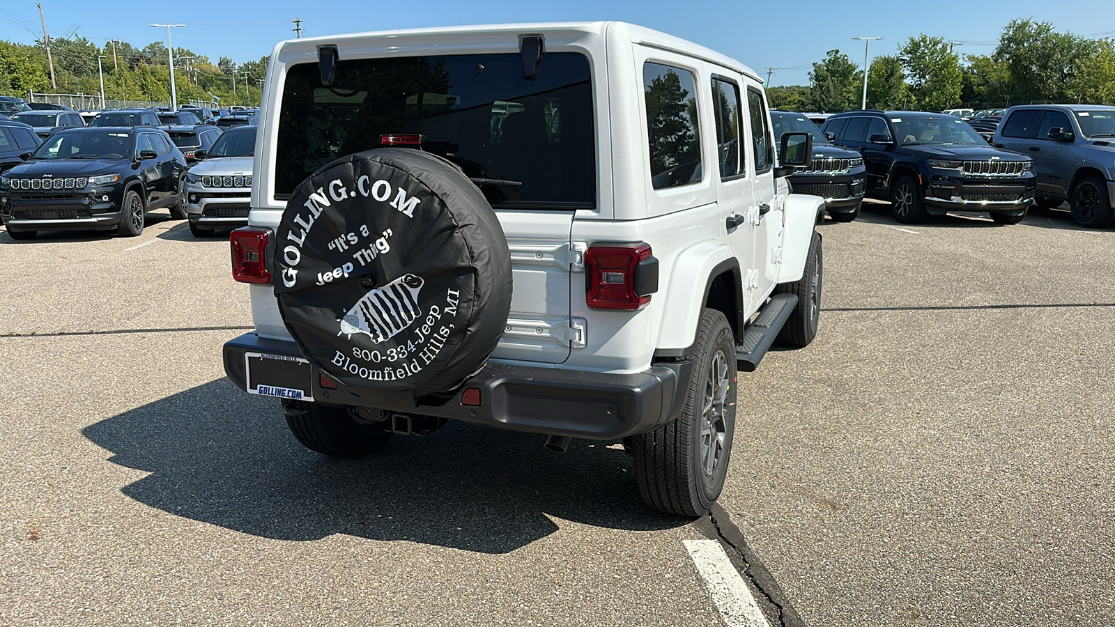 2024 Jeep Wrangler Sahara 5