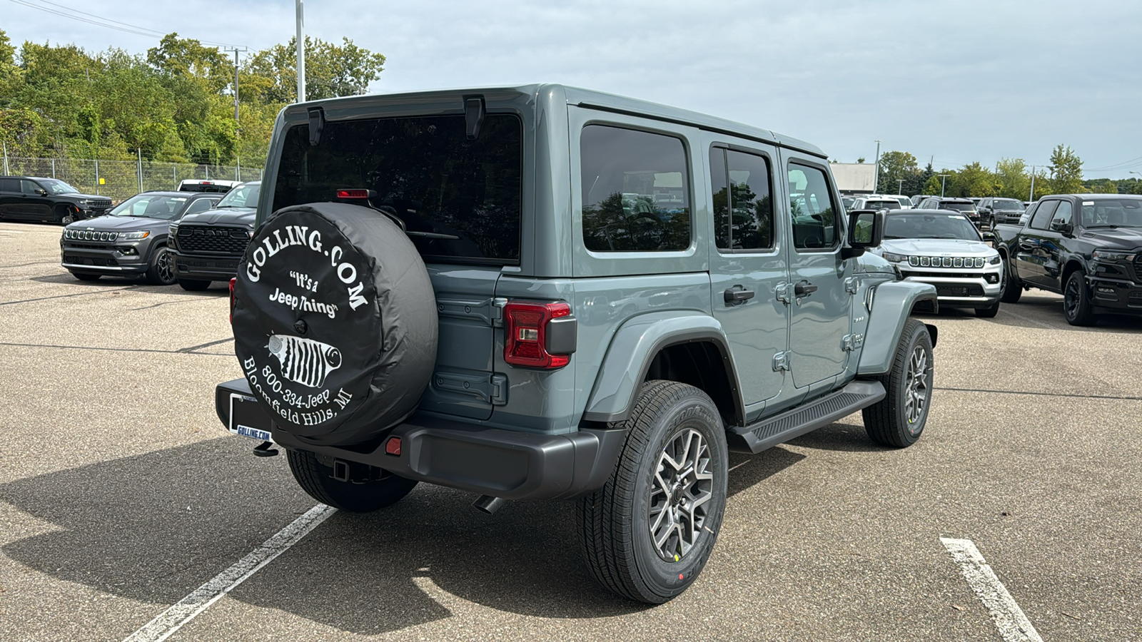 2024 Jeep Wrangler Sahara 5