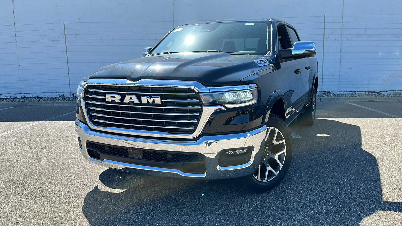 2025 Ram 1500 Laramie 1