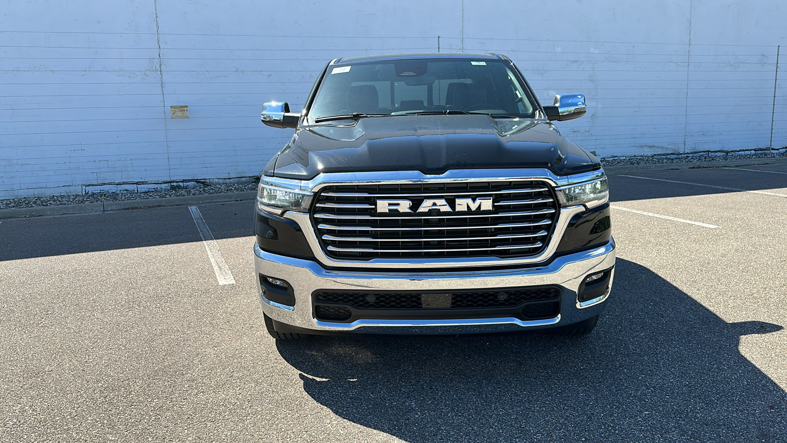 2025 Ram 1500 Laramie 8