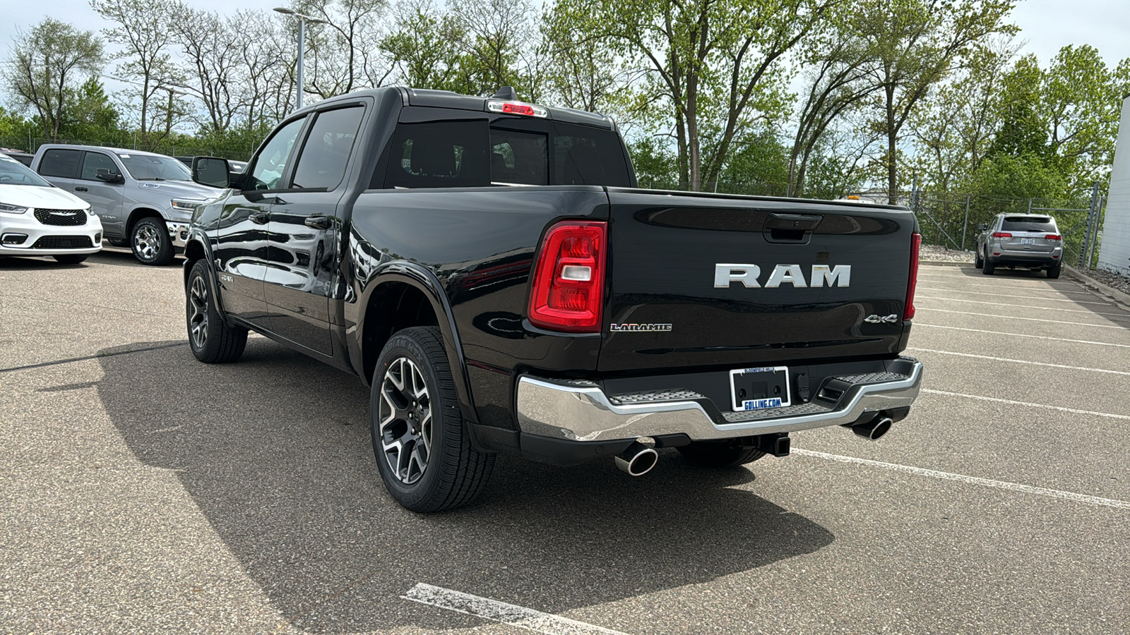 2025 Ram 1500 Laramie 3