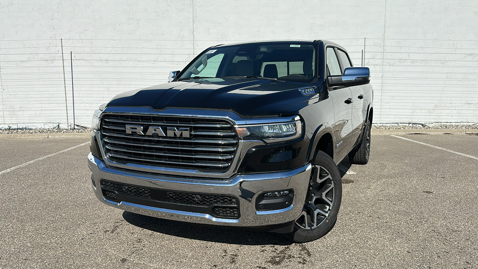 2025 Ram 1500 Laramie 1