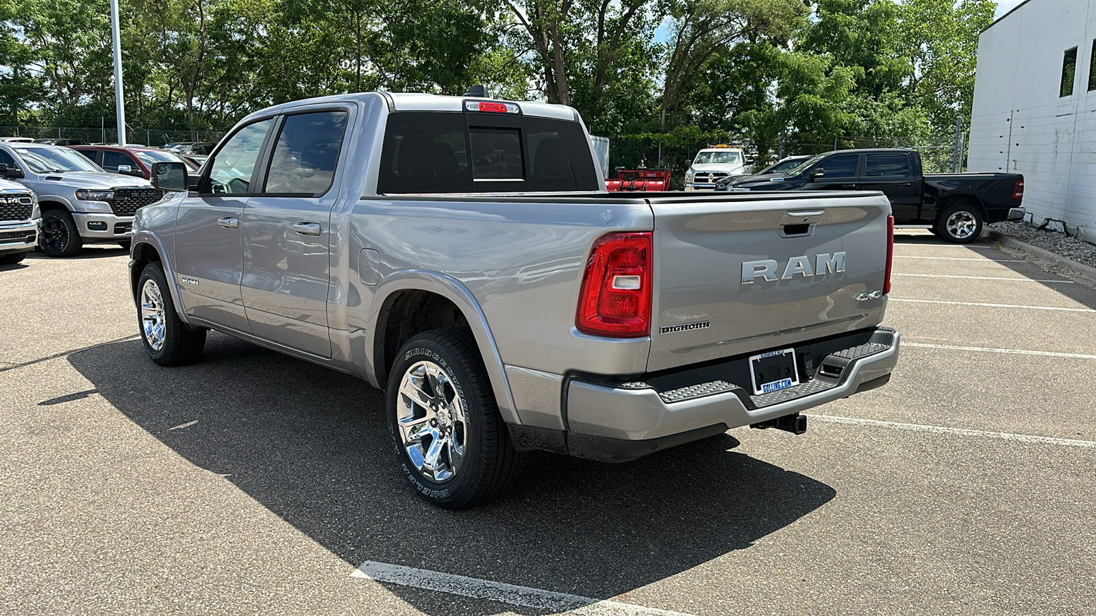 2025 Ram 1500 Big Horn/Lone Star 3