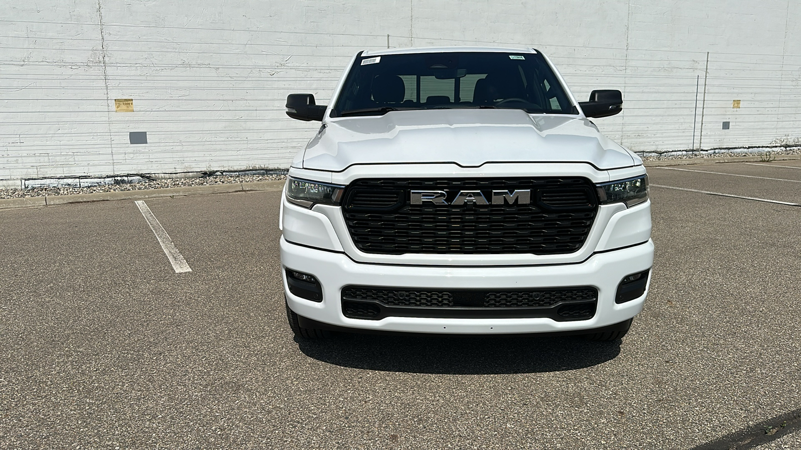 2025 Ram 1500 Big Horn/Lone Star 8