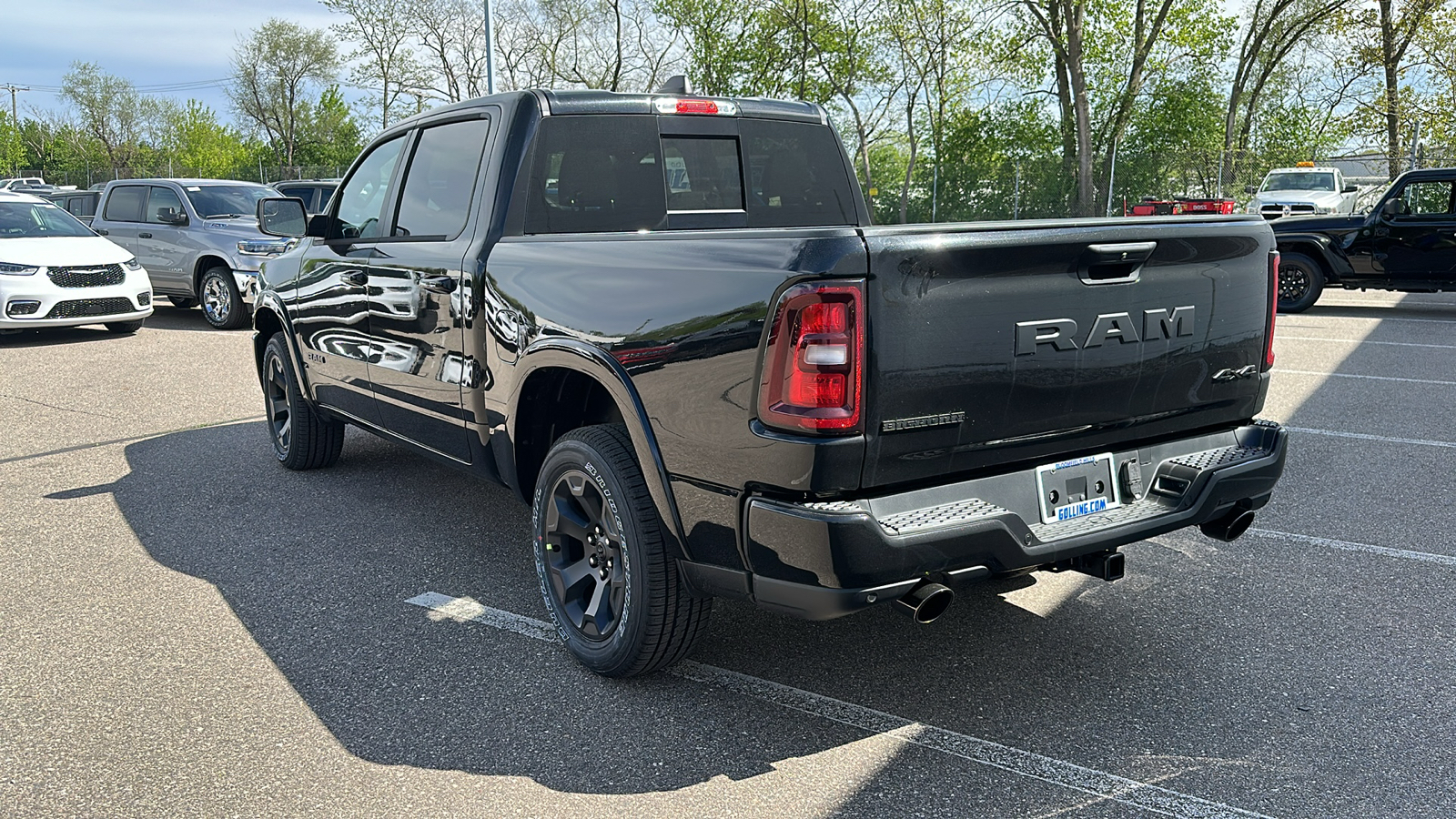 2025 Ram 1500 Big Horn/Lone Star 3