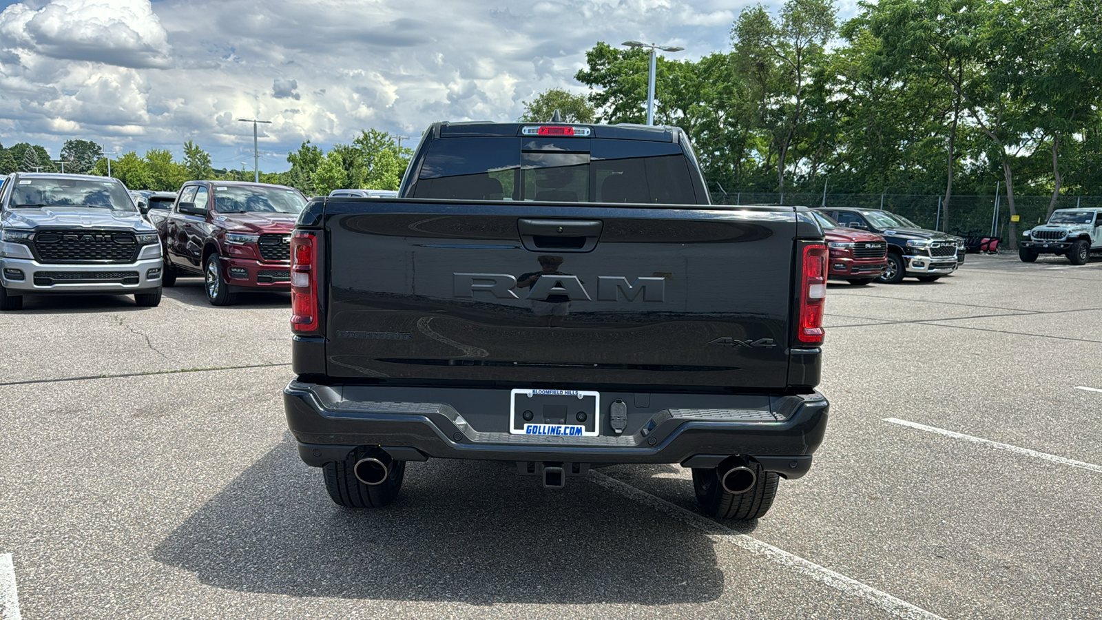 2025 Ram 1500 Big Horn/Lone Star 4