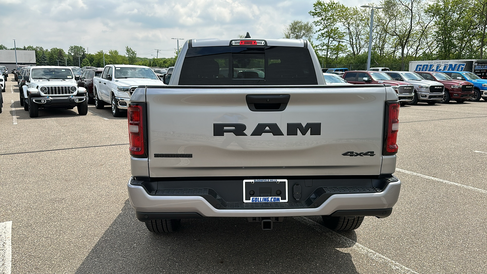 2025 Ram 1500 Big Horn/Lone Star 4