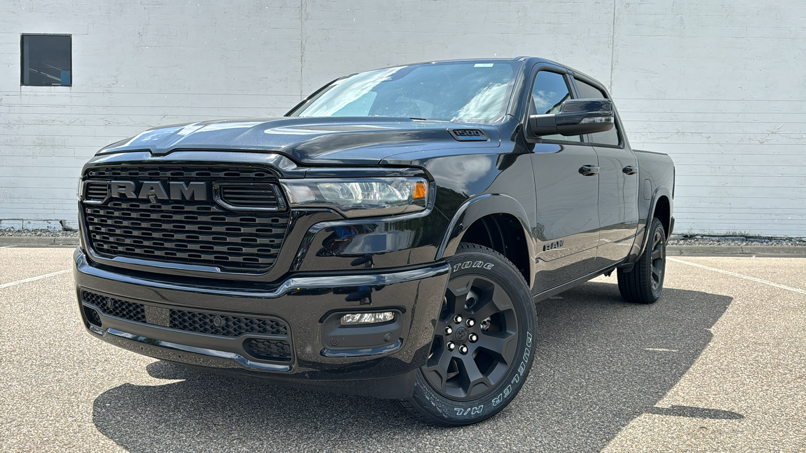 2025 Ram 1500 Big Horn/Lone Star 1