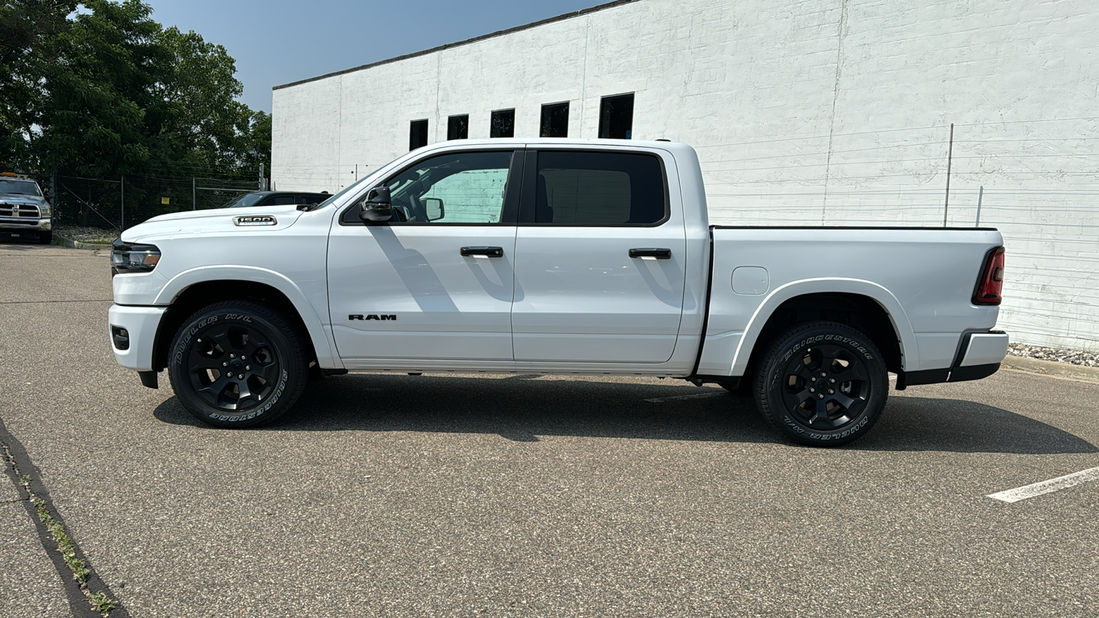 2025 Ram 1500 Big Horn/Lone Star 2