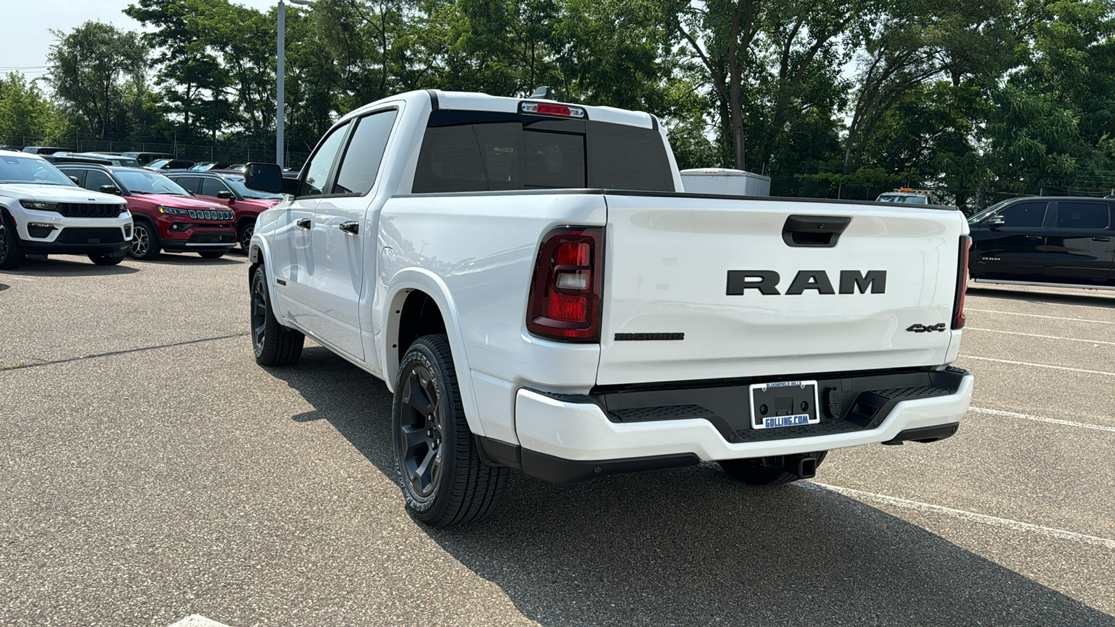 2025 Ram 1500 Big Horn/Lone Star 3