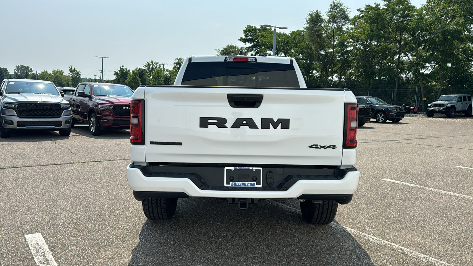 2025 Ram 1500 Big Horn/Lone Star 4