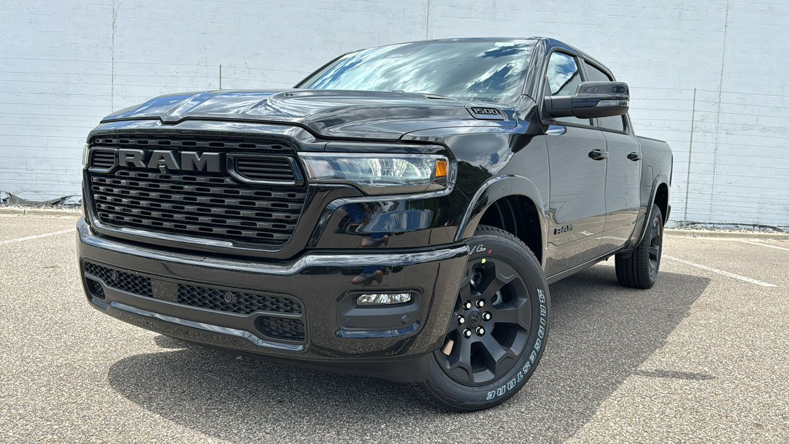 2025 Ram 1500 Big Horn/Lone Star 1