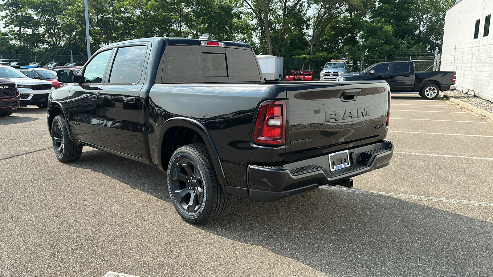 2025 Ram 1500 Big Horn/Lone Star 3