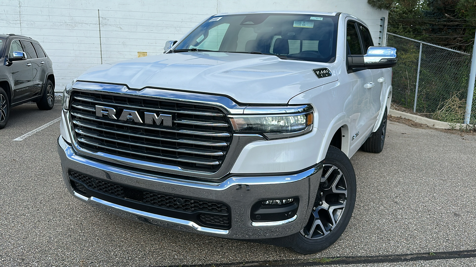 2025 Ram 1500 Laramie 1