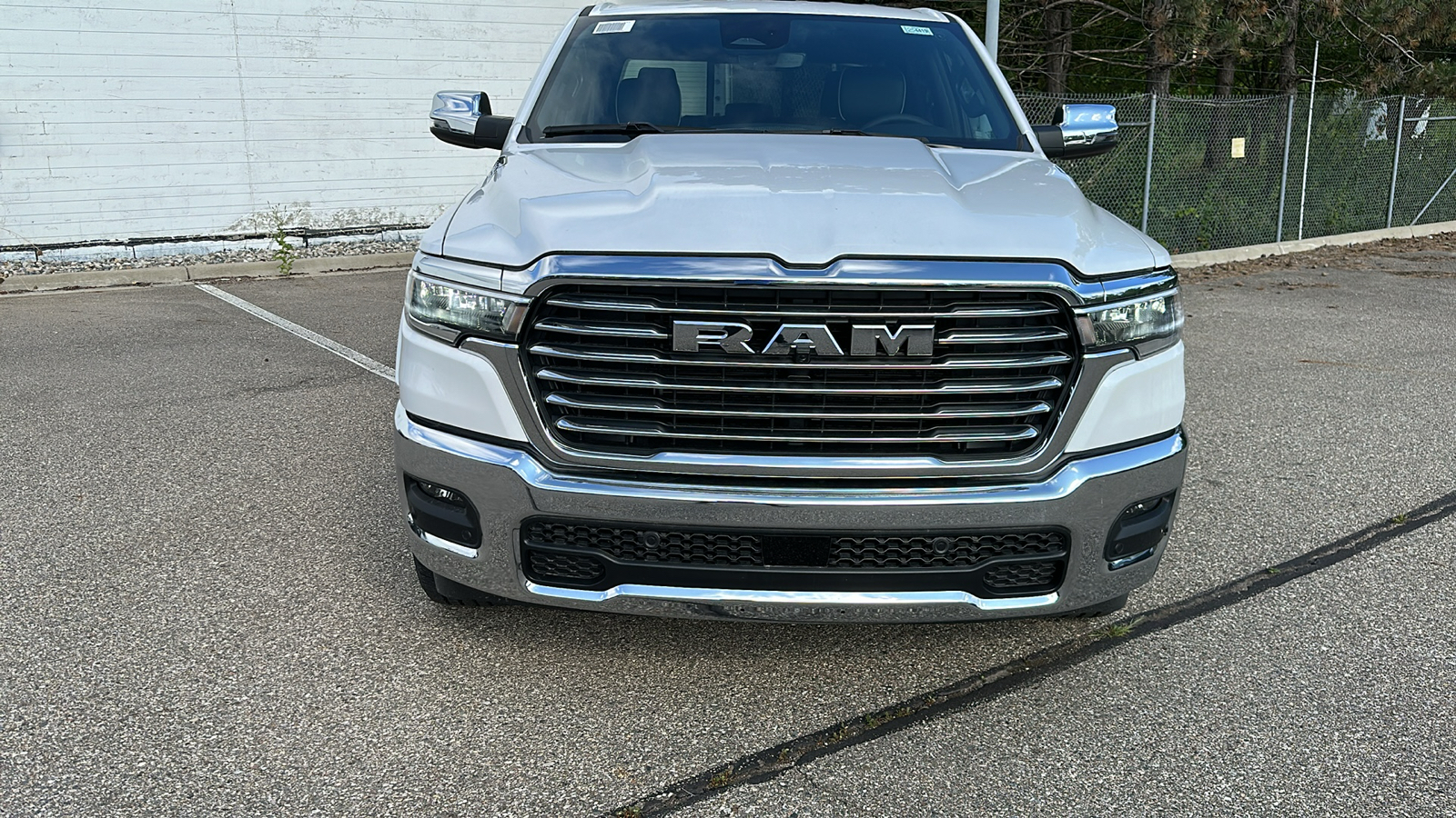 2025 Ram 1500 Laramie 8