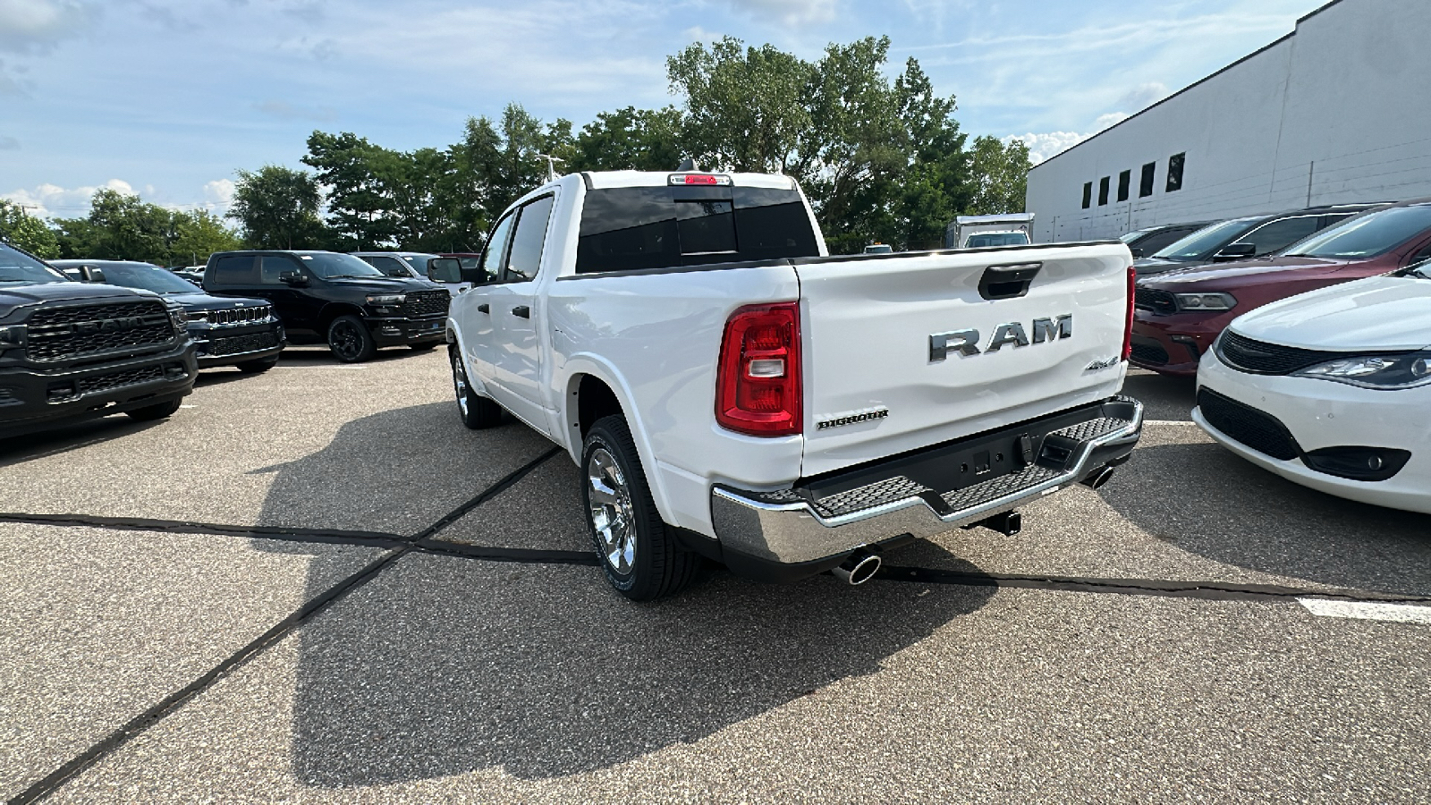 2025 Ram 1500 Big Horn/Lone Star 3