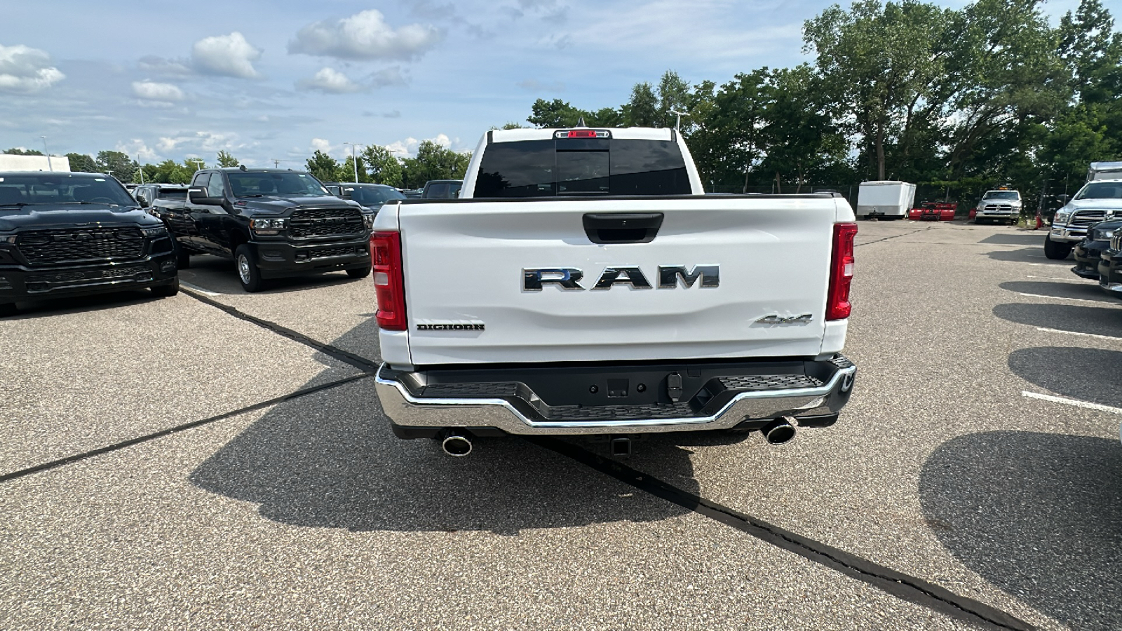 2025 Ram 1500 Big Horn/Lone Star 4