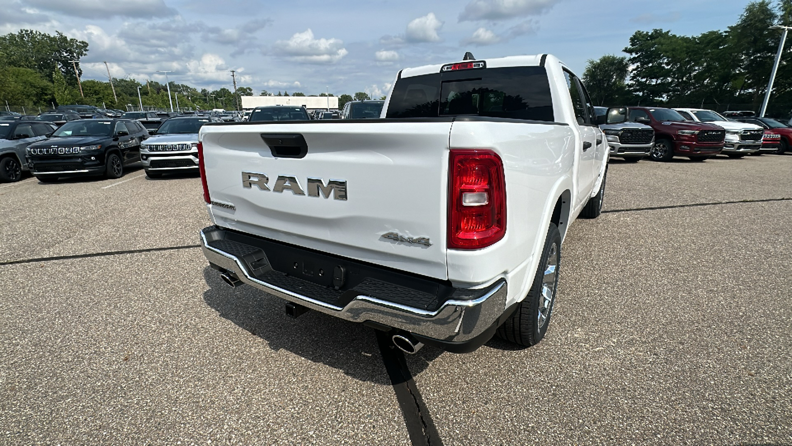 2025 Ram 1500 Big Horn/Lone Star 5