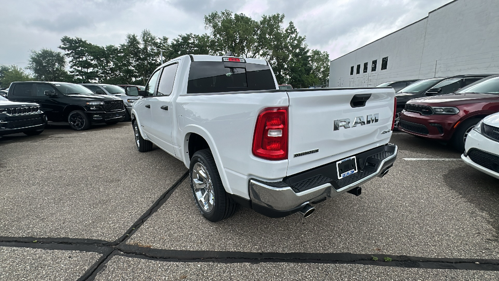 2025 Ram 1500 Big Horn/Lone Star 3