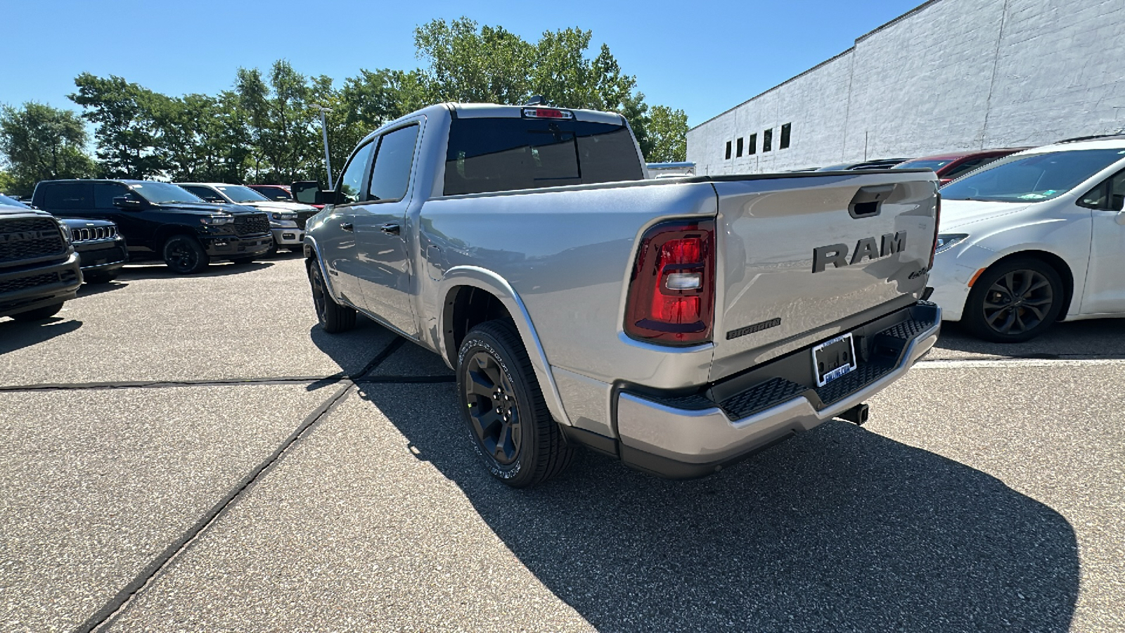 2025 Ram 1500 Big Horn/Lone Star 3