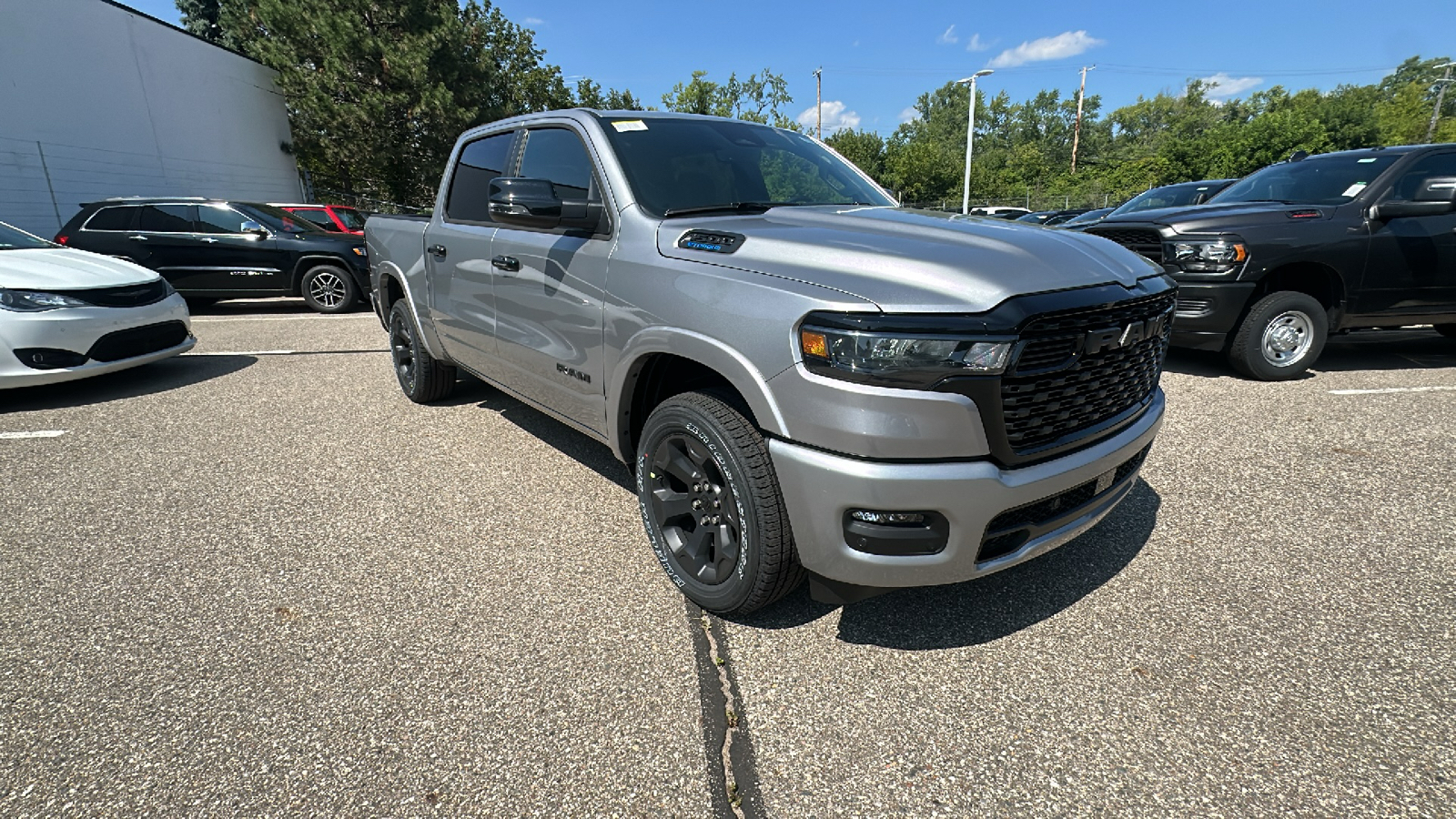 2025 Ram 1500 Big Horn/Lone Star 7