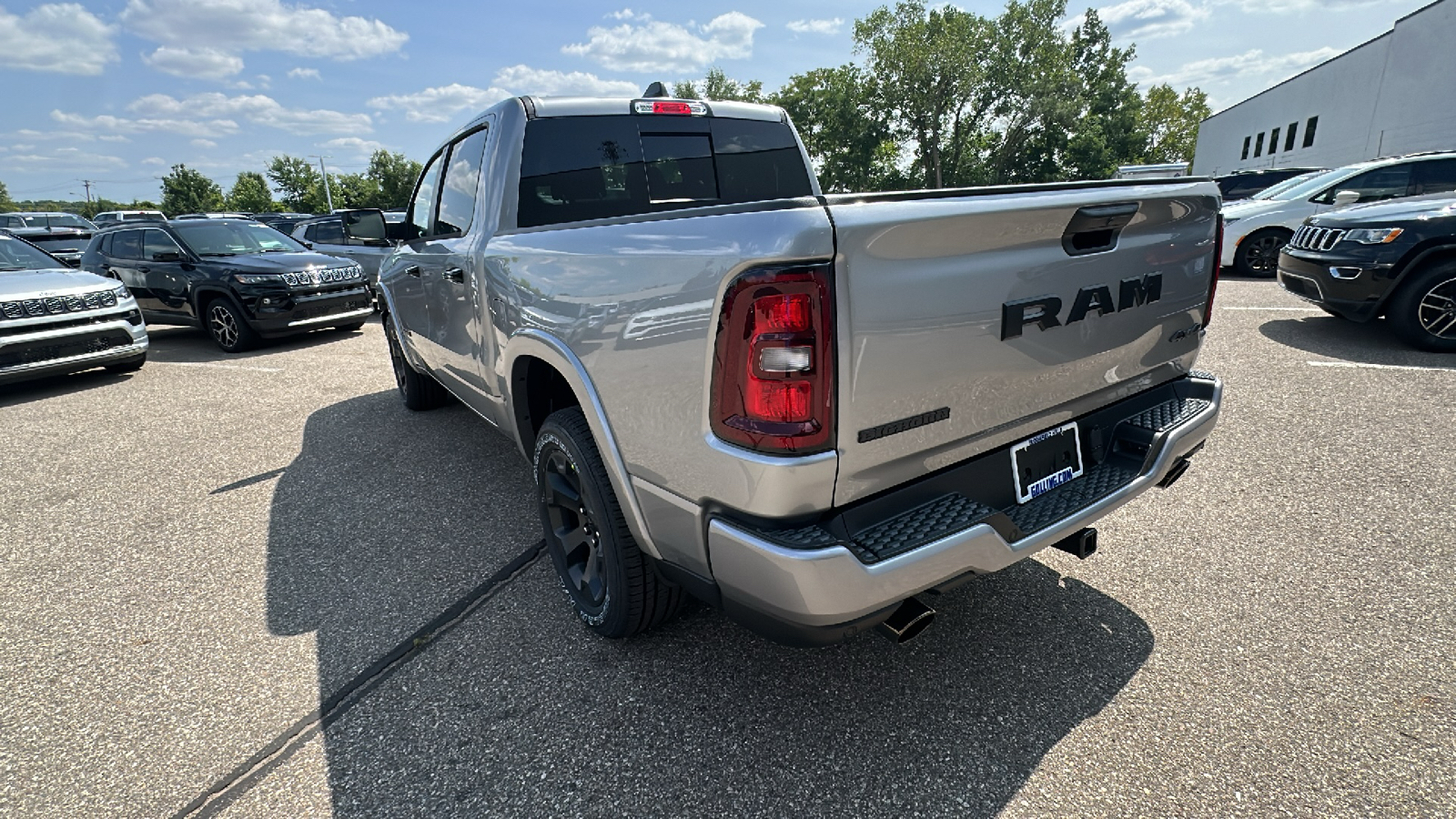 2025 Ram 1500 Big Horn/Lone Star 3