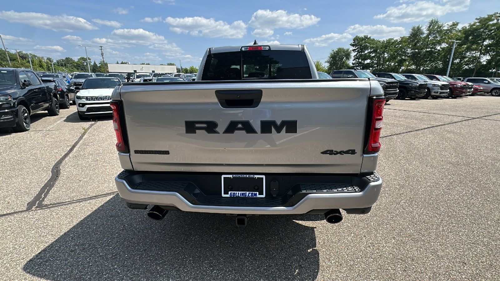 2025 Ram 1500 Big Horn/Lone Star 4