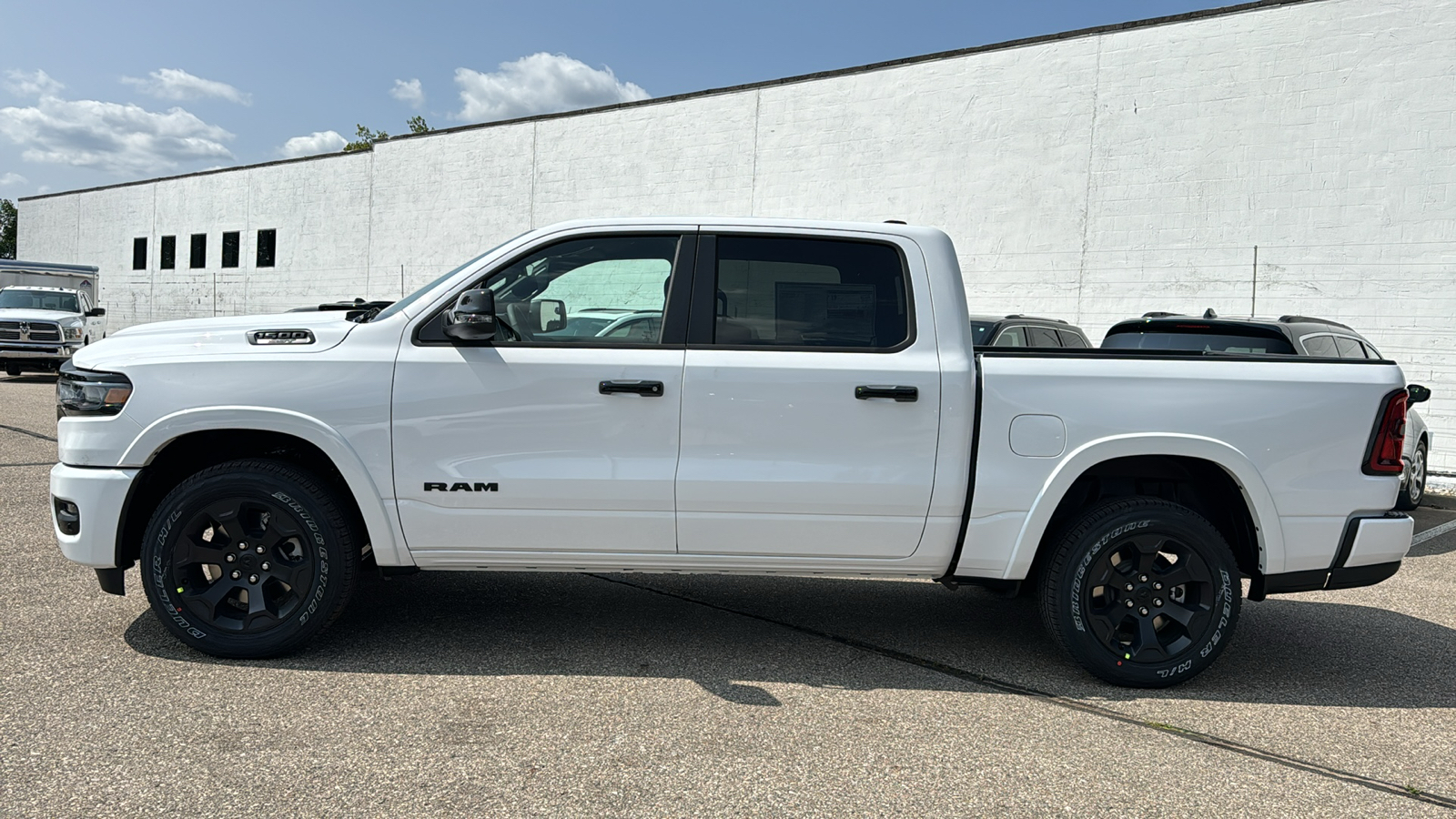 2025 Ram 1500 Big Horn/Lone Star 2