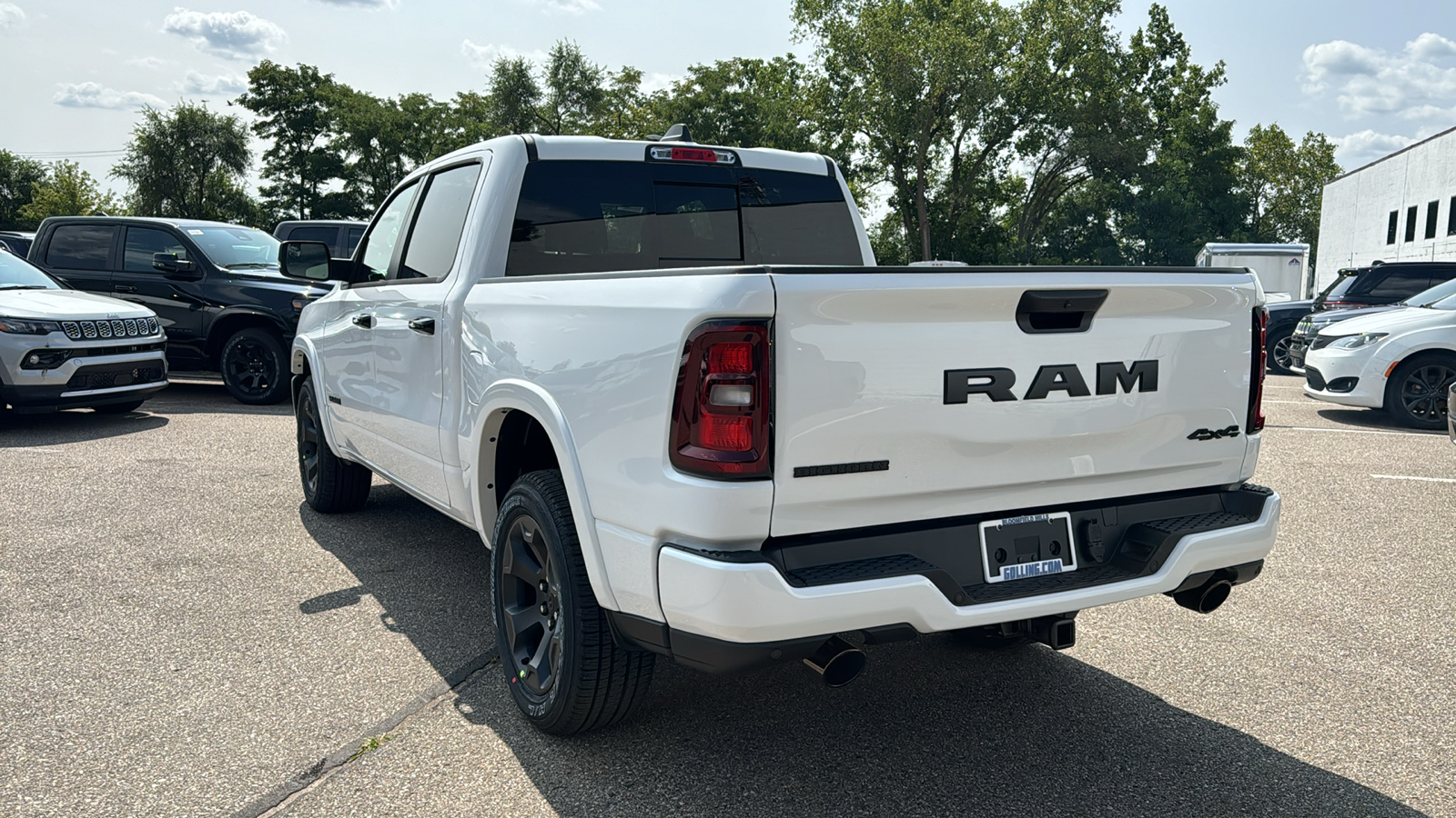 2025 Ram 1500 Big Horn/Lone Star 3