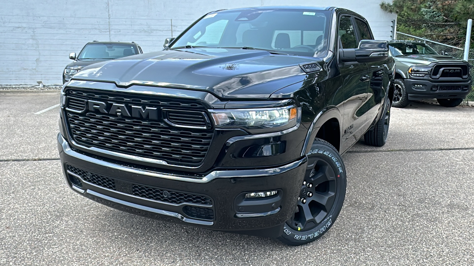 2025 Ram 1500 Big Horn/Lone Star 1