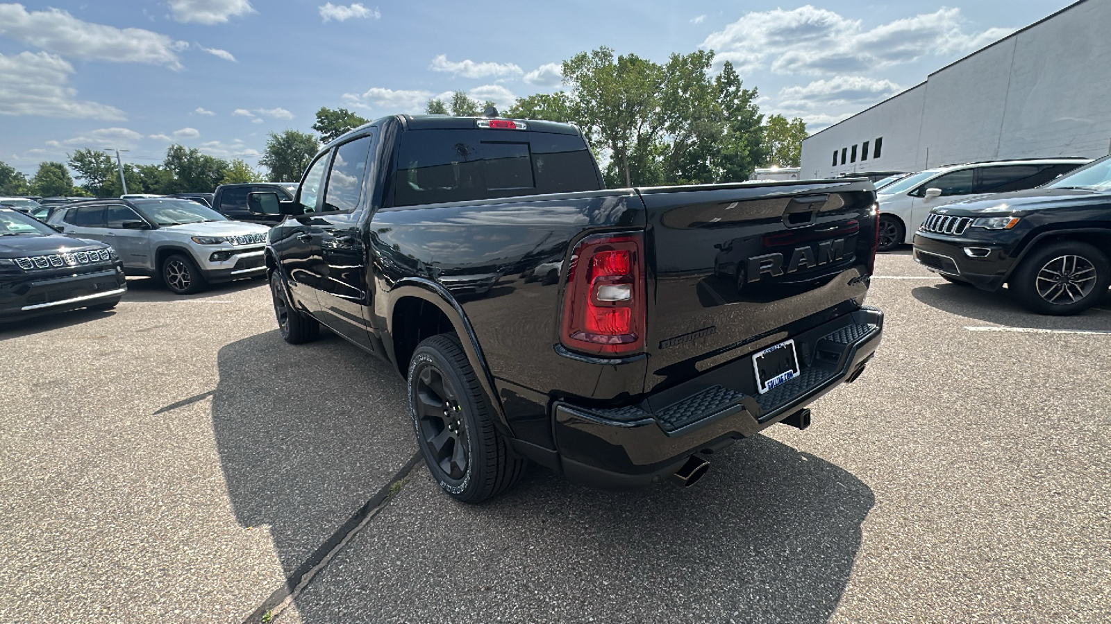 2025 Ram 1500 Big Horn/Lone Star 3