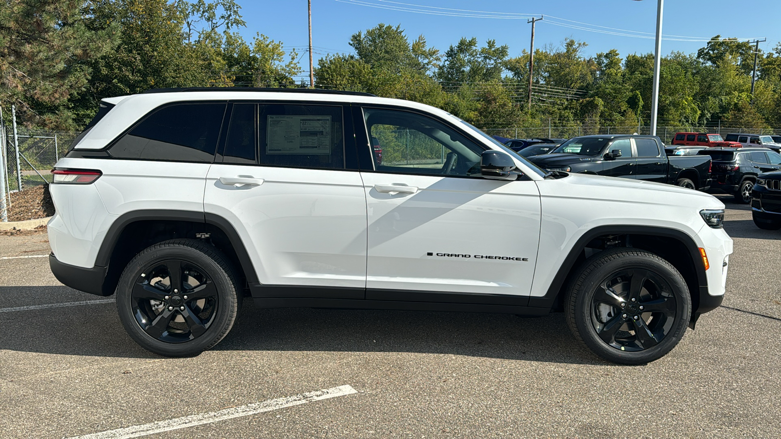 2025 Jeep Grand Cherokee Limited 6