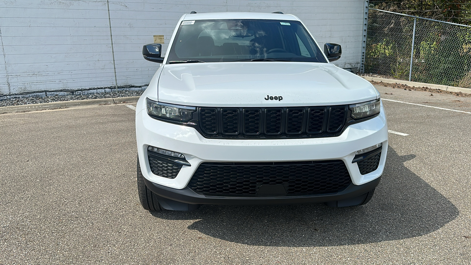 2025 Jeep Grand Cherokee Limited 8