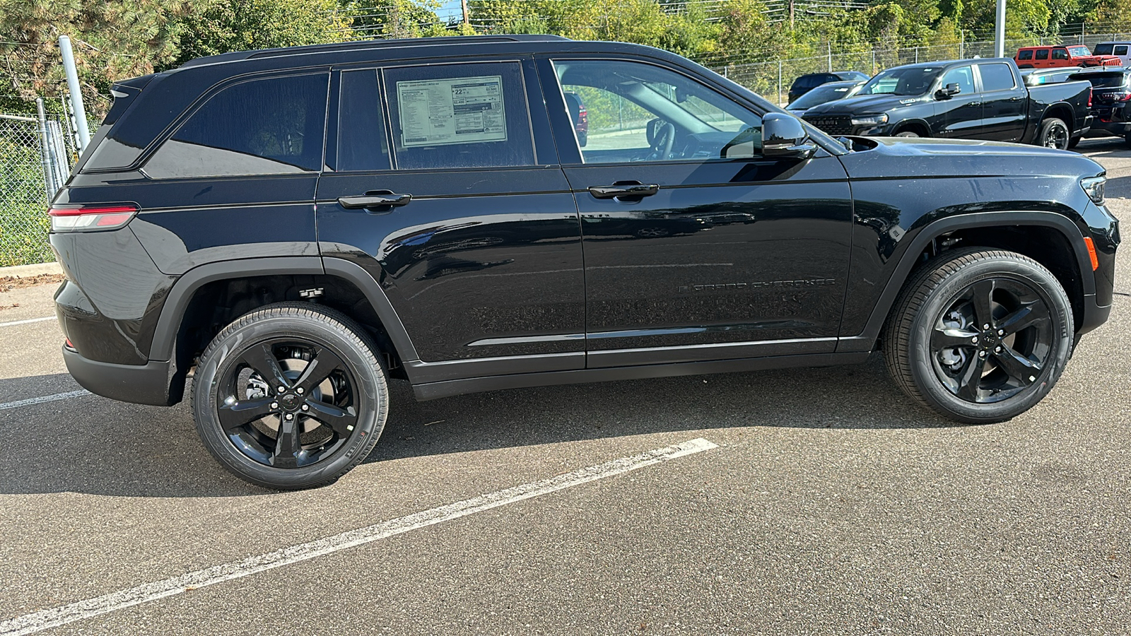 2025 Jeep Grand Cherokee Limited 6