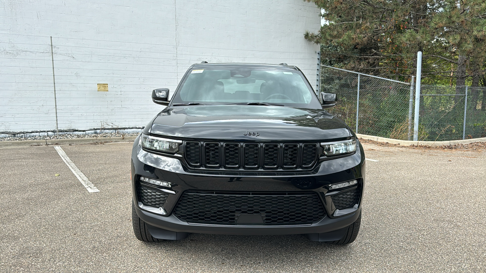 2025 Jeep Grand Cherokee Limited 8