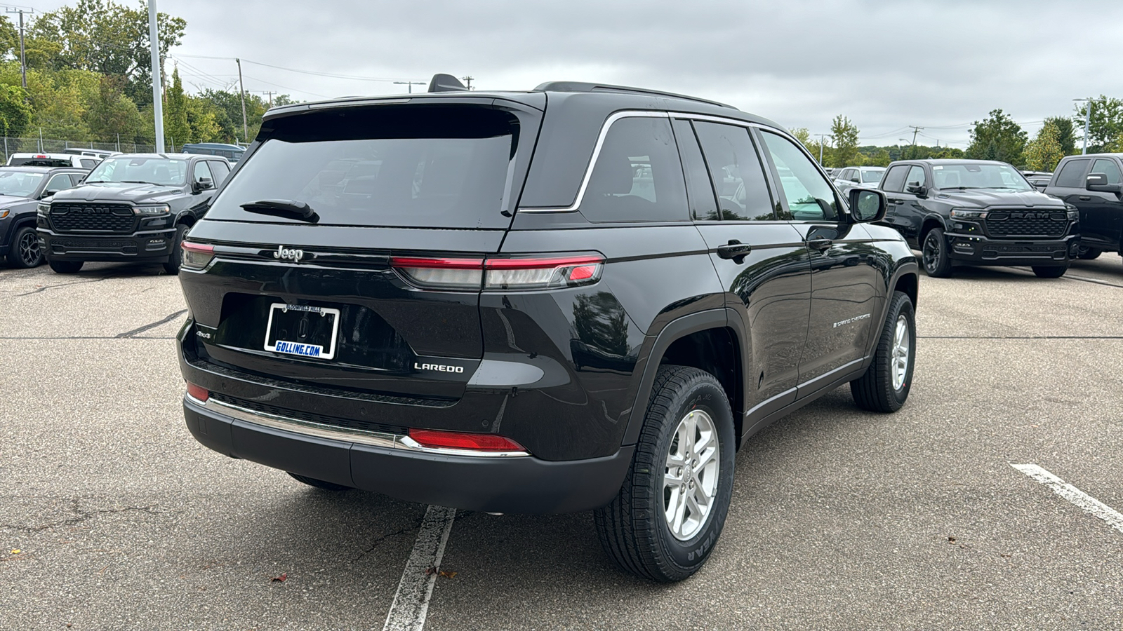 2025 Jeep Grand Cherokee Laredo 5