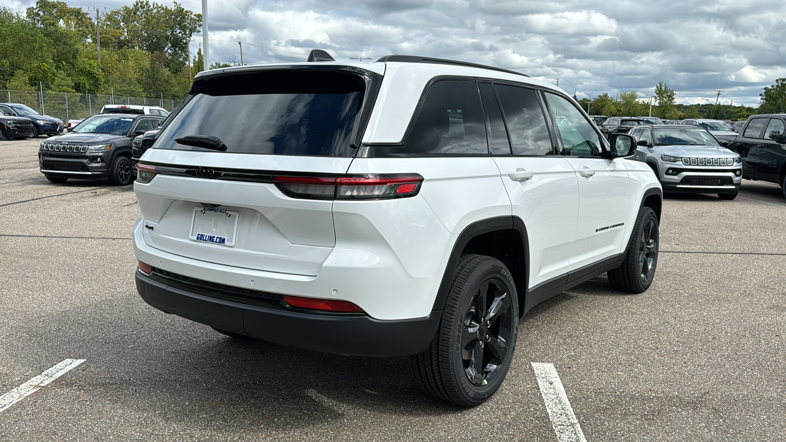 2025 Jeep Grand Cherokee Altitude X 5