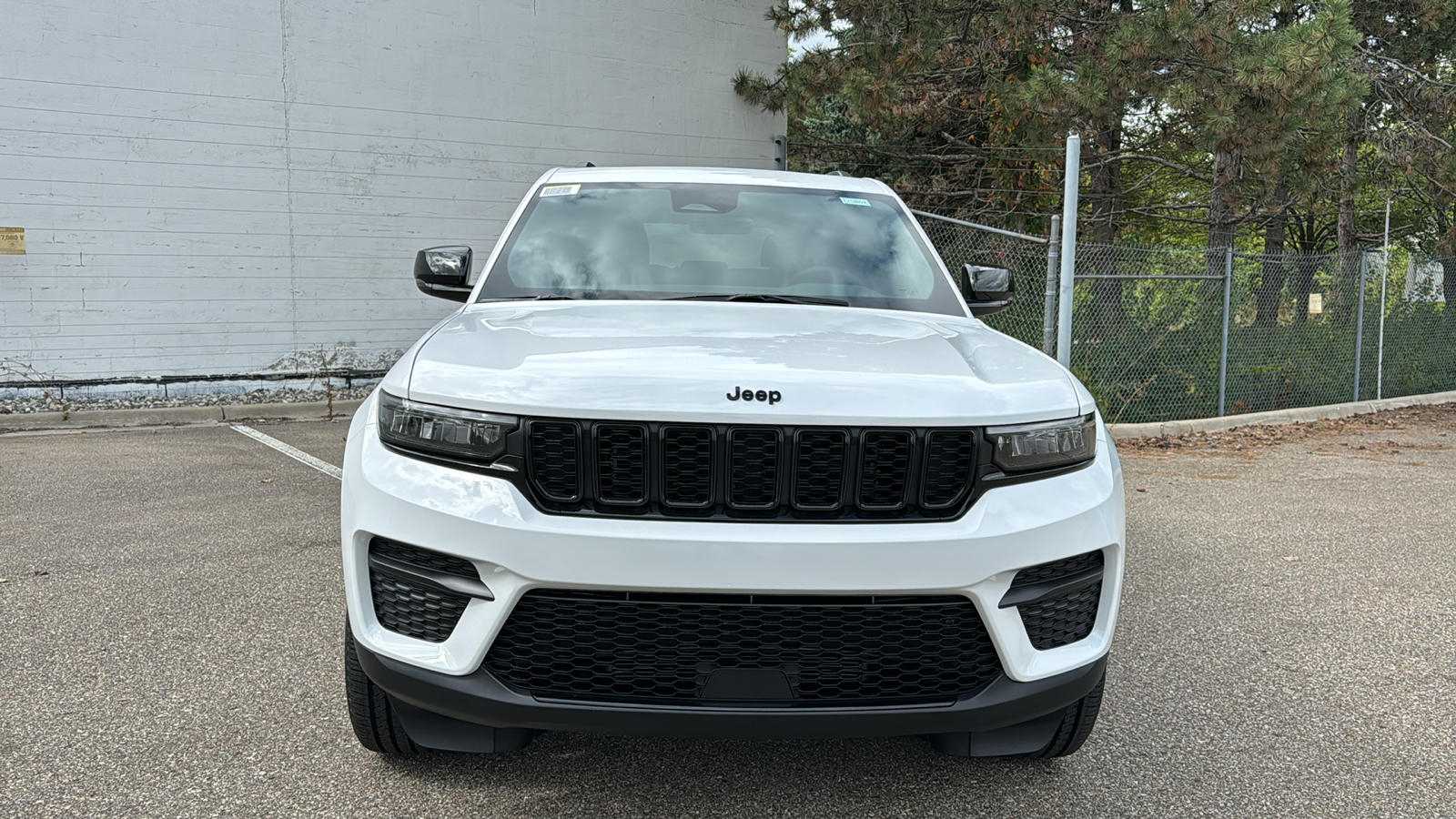 2025 Jeep Grand Cherokee Altitude X 8