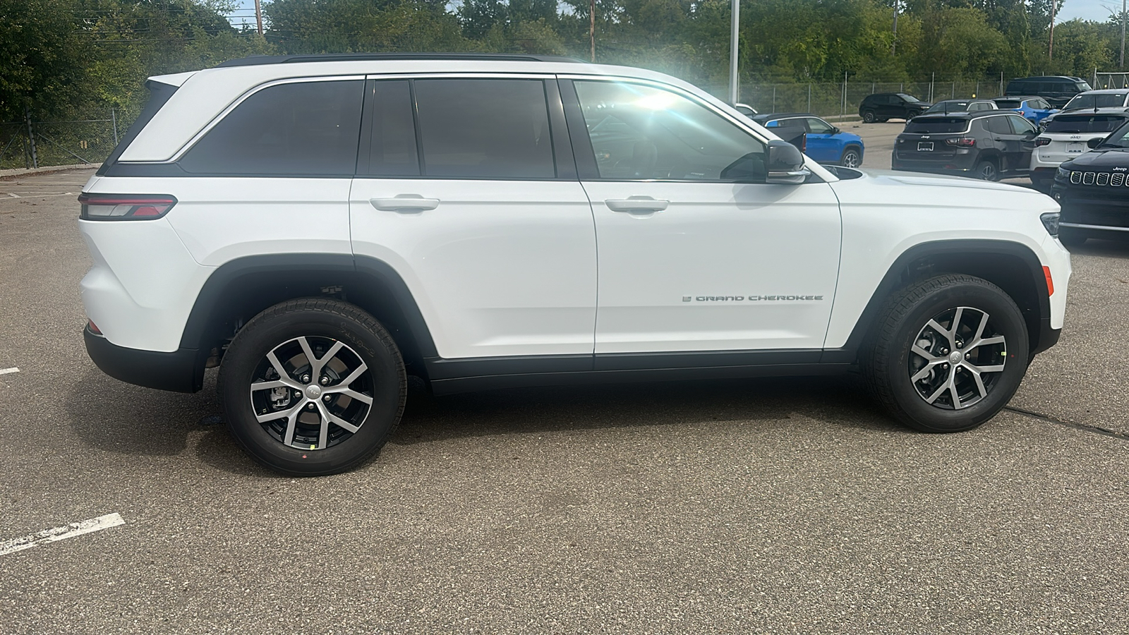 2025 Jeep Grand Cherokee Limited 6