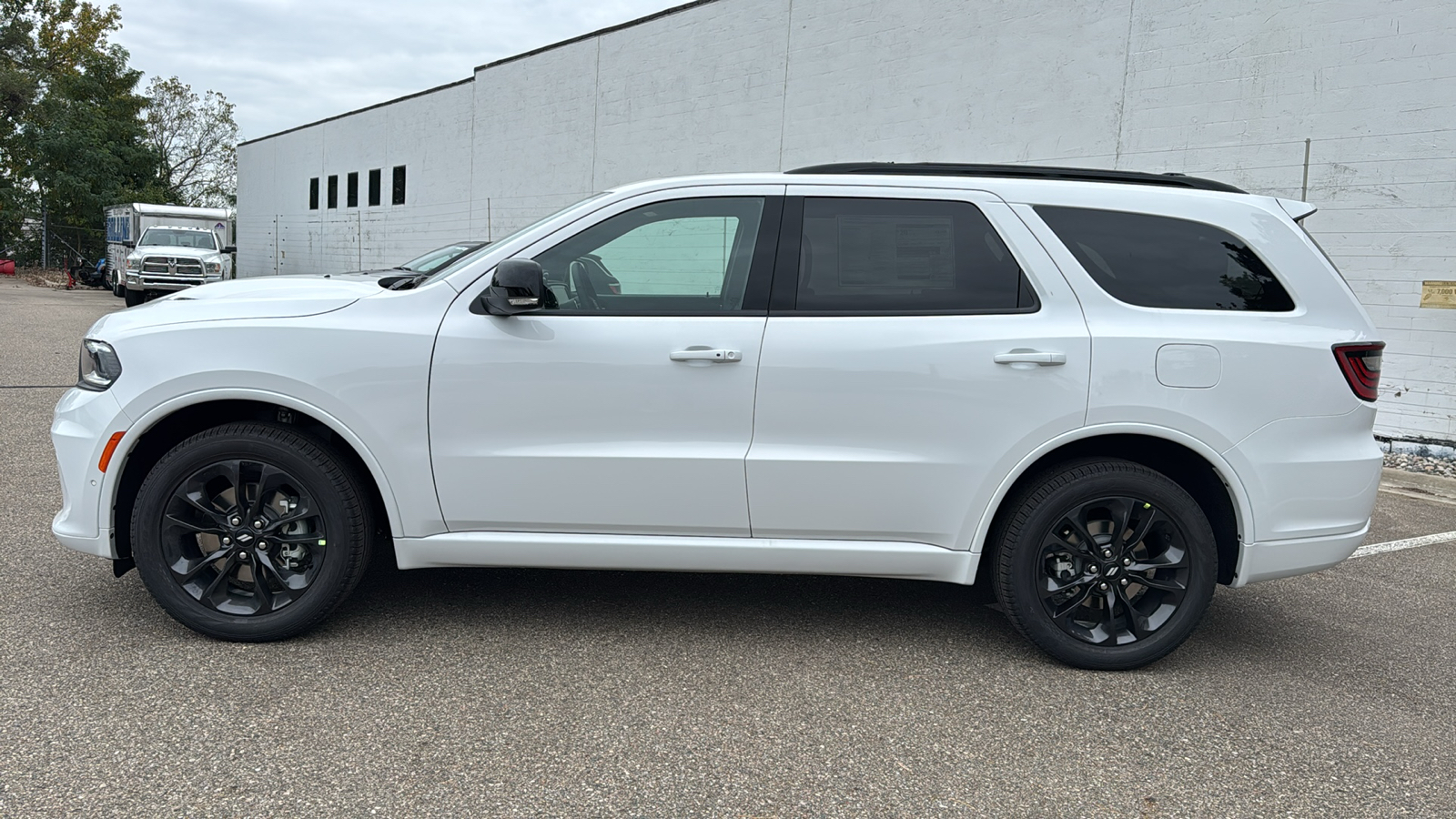 2025 Dodge Durango GT 2