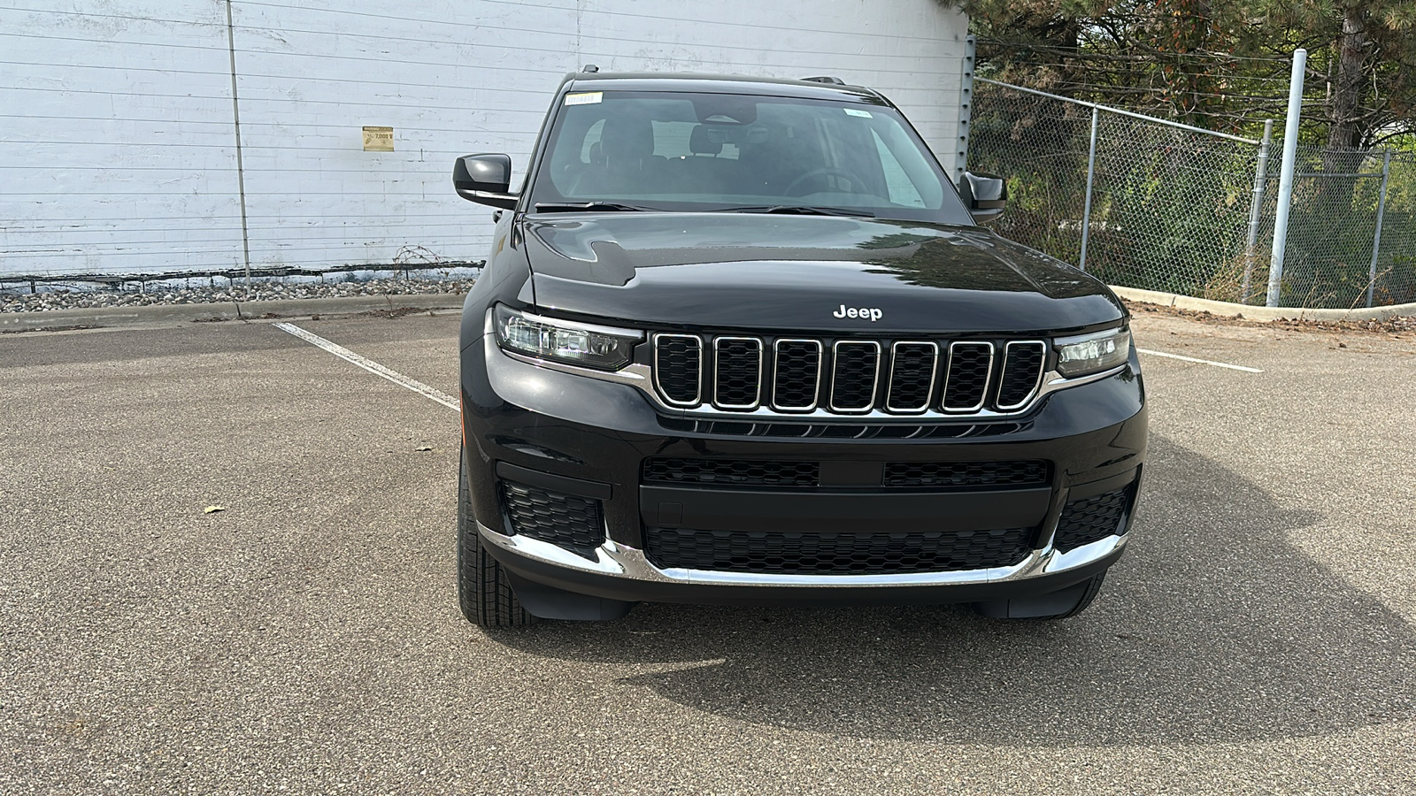 2025 Jeep Grand Cherokee L Laredo 8