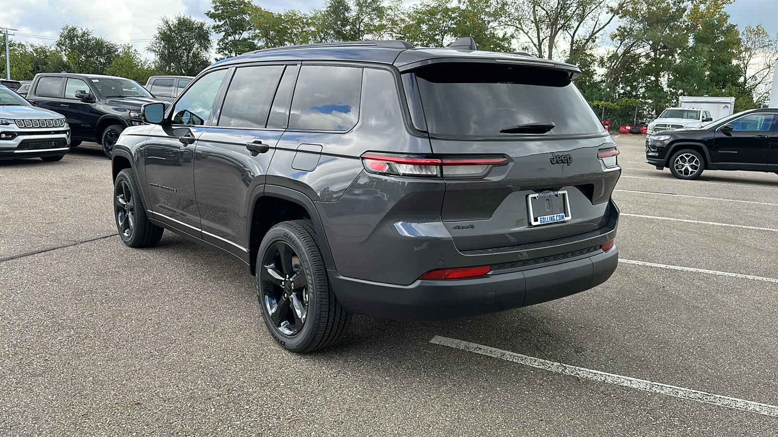 2025 Jeep Grand Cherokee L Altitude X 3